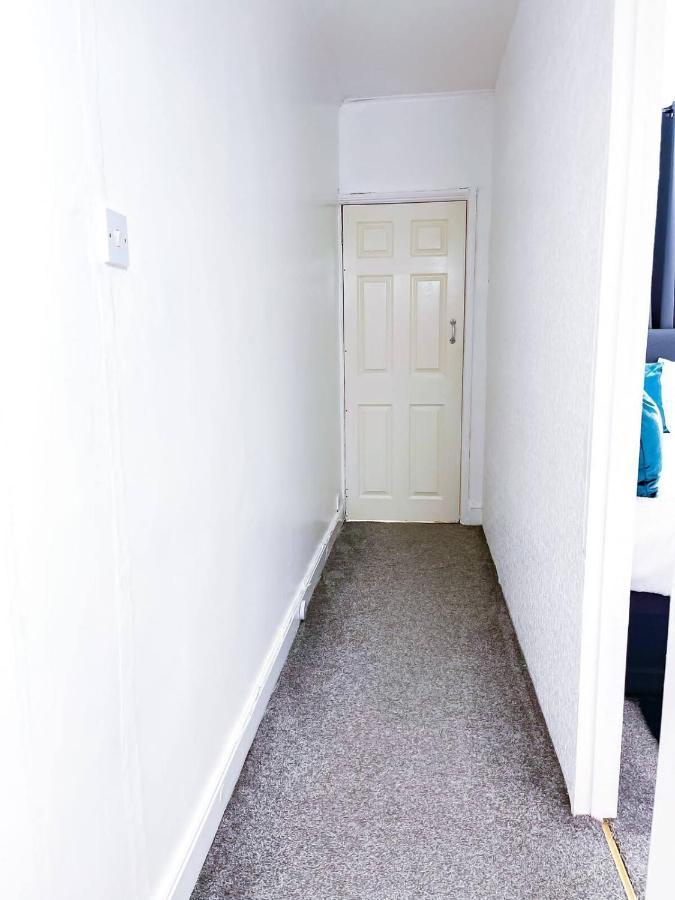 Beautiful 2 Bedroom House - Free Parking - Lt House Leicester Exterior foto